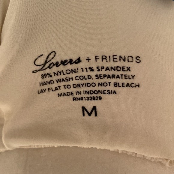 1. Lovers + Friends Fun Loving Nikon Top M - Picture 12 of 12